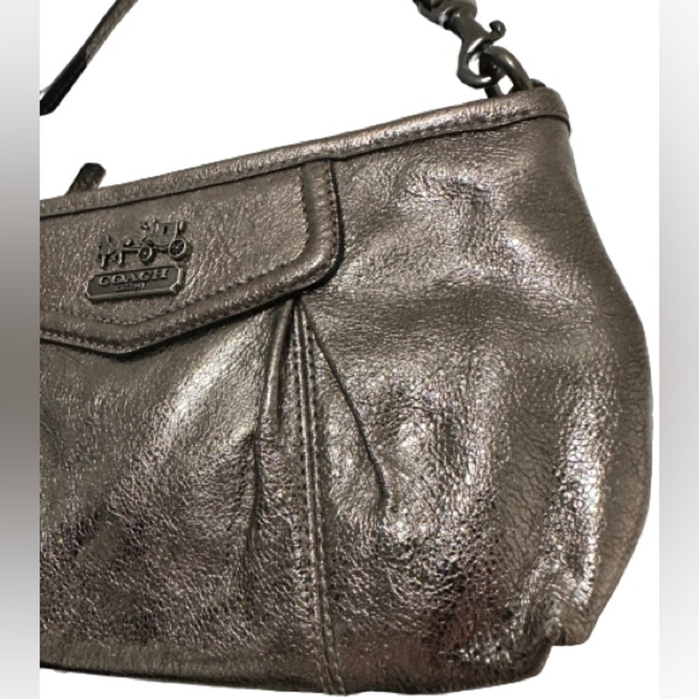Coach Clutch Wristlet Pewter Leather - Picture 4 of 5